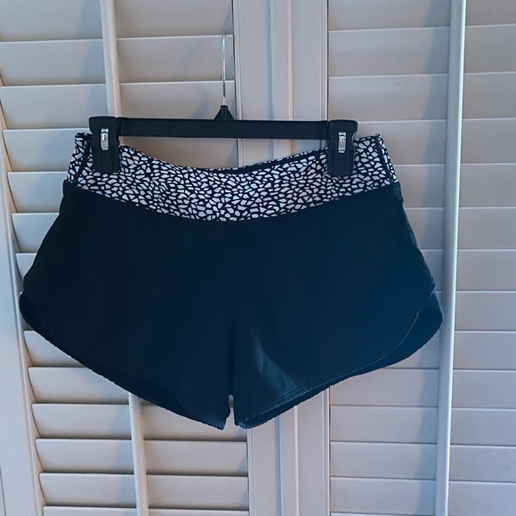 Black Lululemon Shorts - Picture 1 of 3